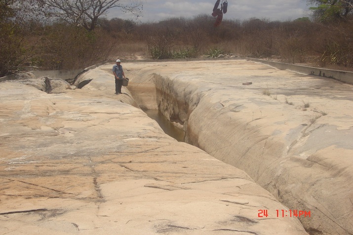 Estructura para tanques de agua  Cisternas de agua, Tanque de